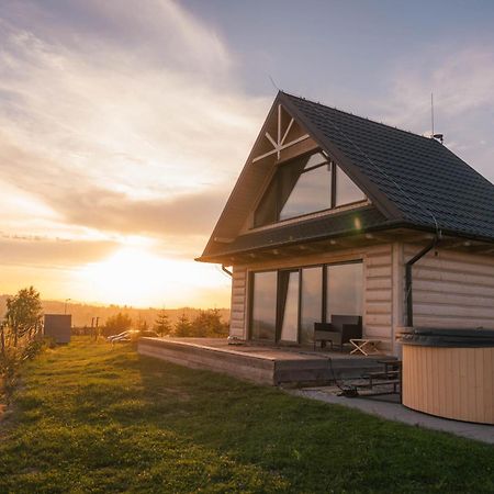 Osada Janosika Jacuzzi Drewniany Domek Na Odludziu Klikuszowa Exterior foto